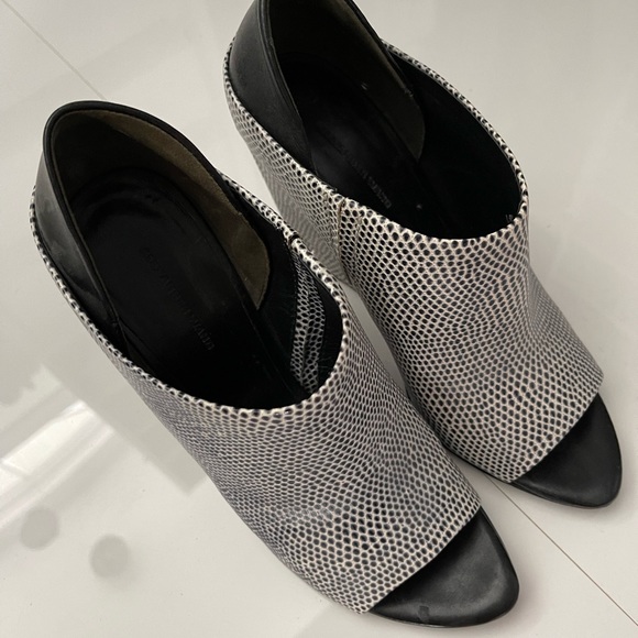 Alexander wang Alla peep toe booties !! - Picture 4 of 6